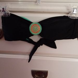 Strapless bikini top